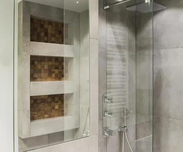 Charming With Garden, Only 1 Km To Wawel Castle By Renters *